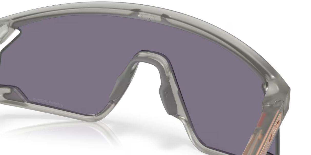 משקפי שמש Oakley BXTR Metal Forge Collection Prizm Grey Lenses, Transparent Grey Ink Frame - Oakley