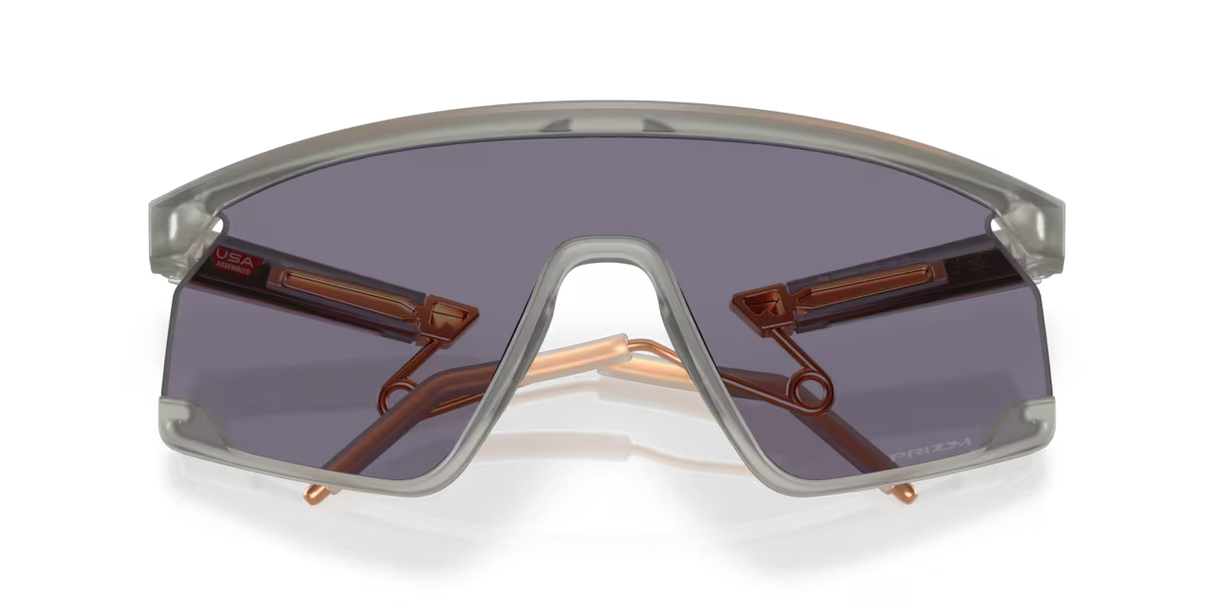 משקפי שמש Oakley BXTR Metal Forge Collection Prizm Grey Lenses, Transparent Grey Ink Frame - Oakley