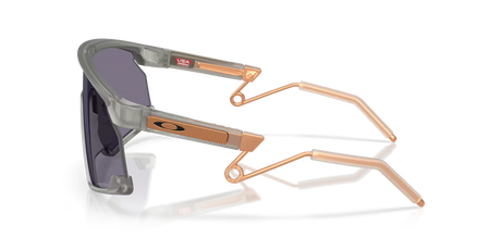 משקפי שמש Oakley BXTR Metal Forge Collection Prizm Grey Lenses, Transparent Grey Ink Frame - Oakley