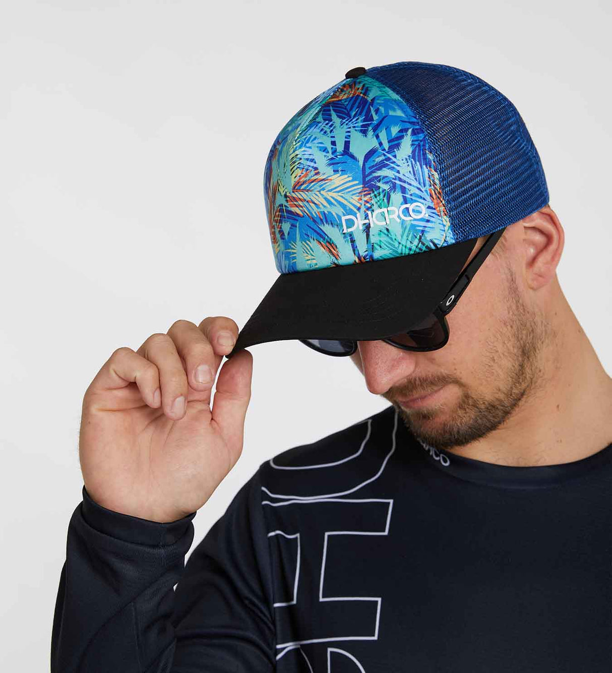 Curved Peak Trucker Razzle